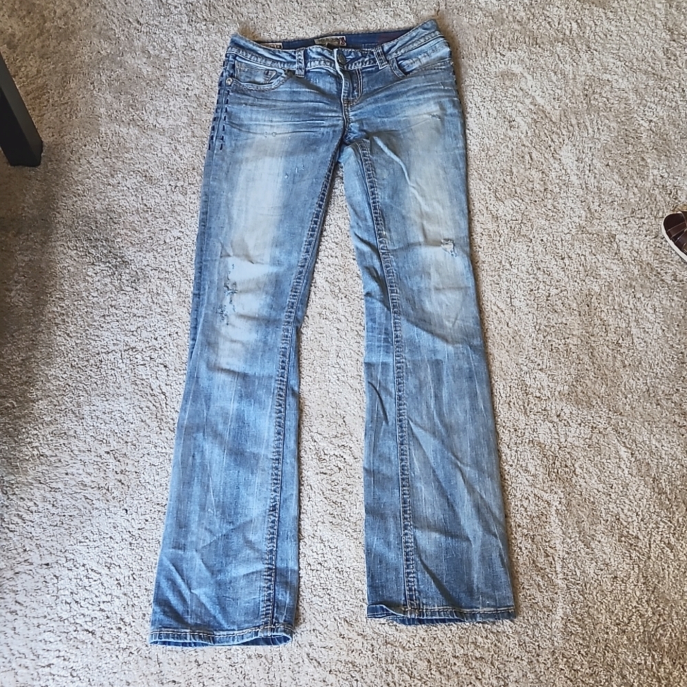 MEK DNM Womens  28/34 Slim Boot Mid rise white wash blue jean.
